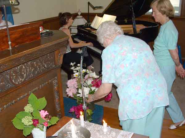 Photo of the flower communion.